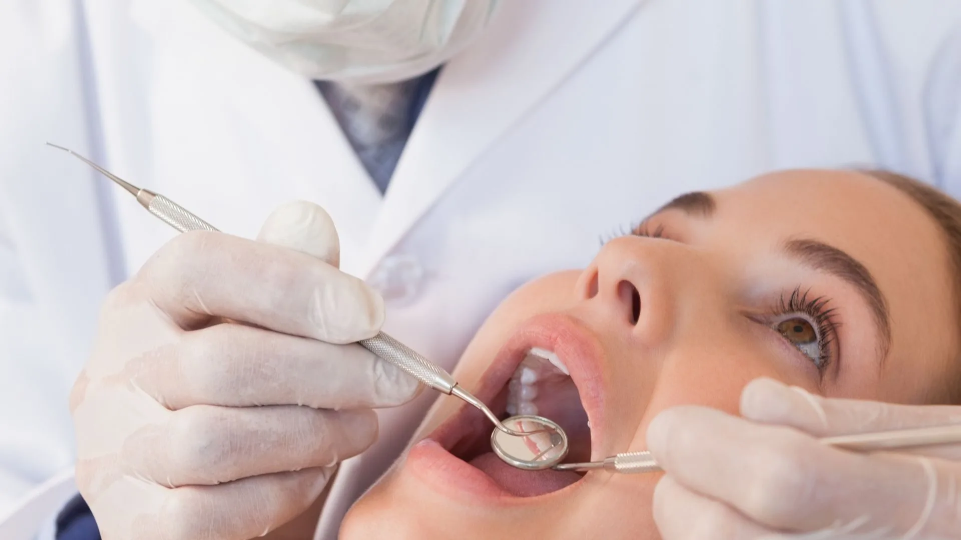 Dental Implant and Crowns in Narellan in ToothSavers™