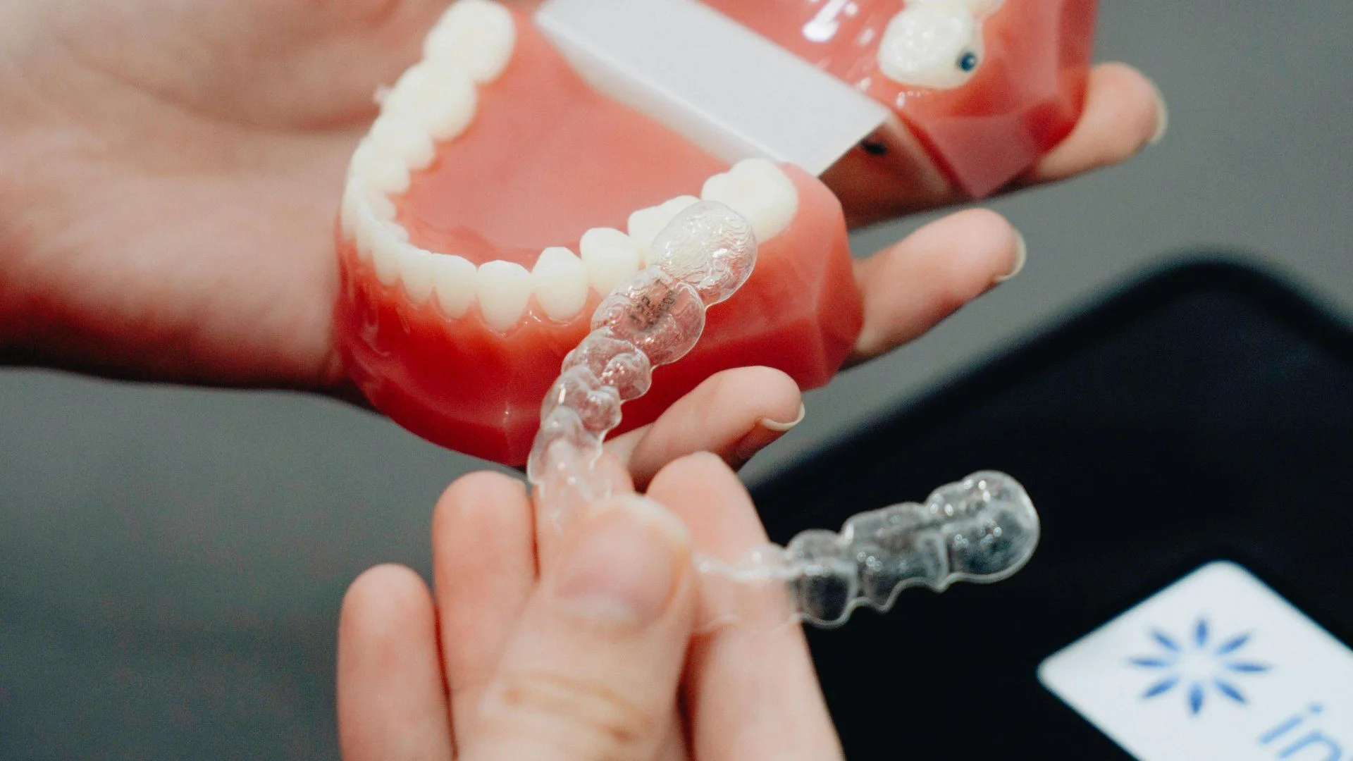 Invisalign in Narellan Vale in ToothSavers™